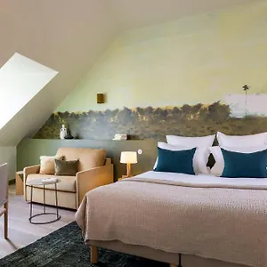 Beaumarchais Hotel Paris